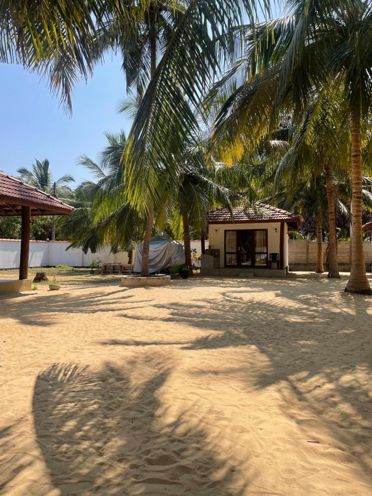 Sea Sand Resort Kalpitiya Esterno foto