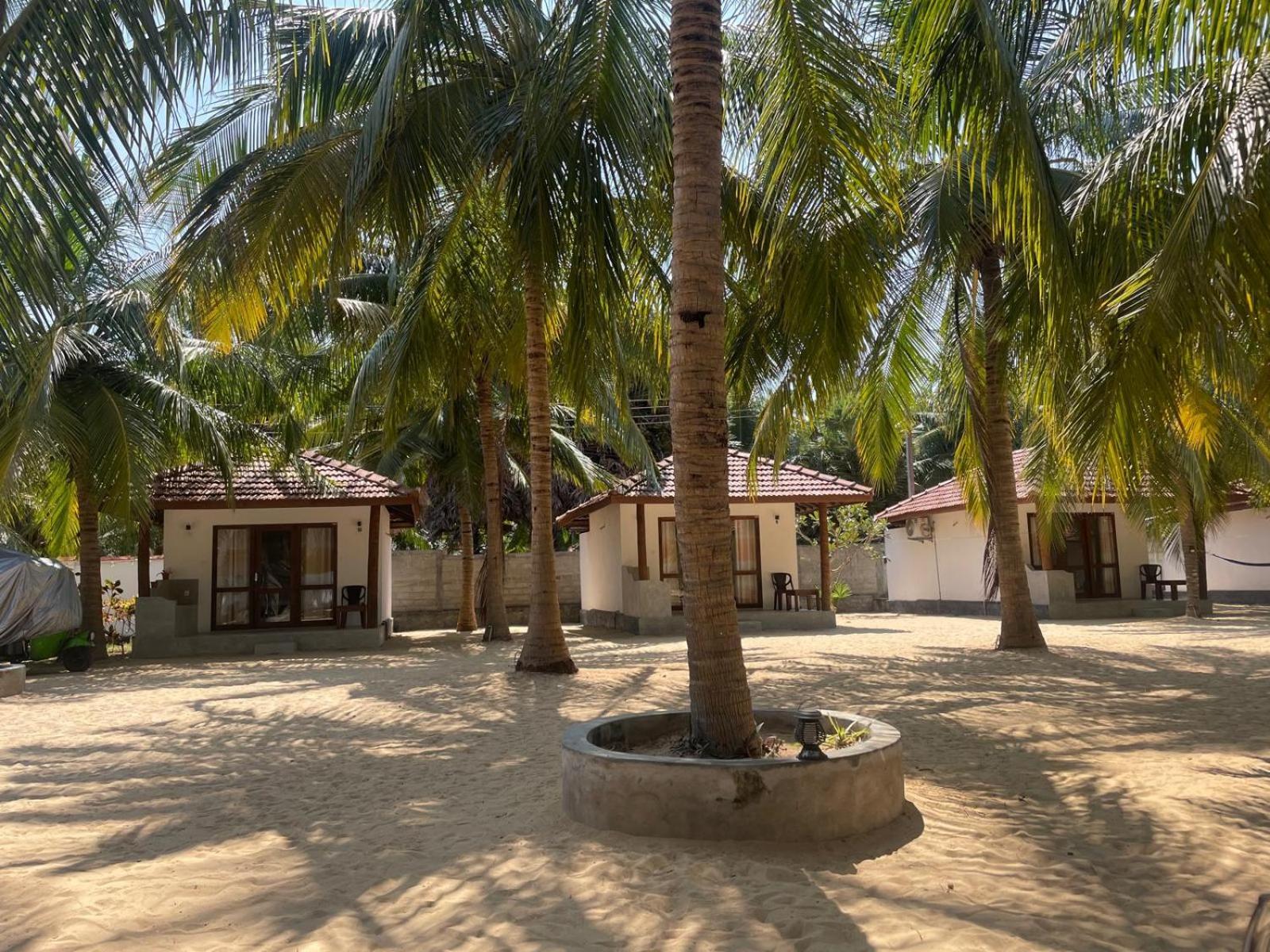 Sea Sand Resort Kalpitiya Esterno foto
