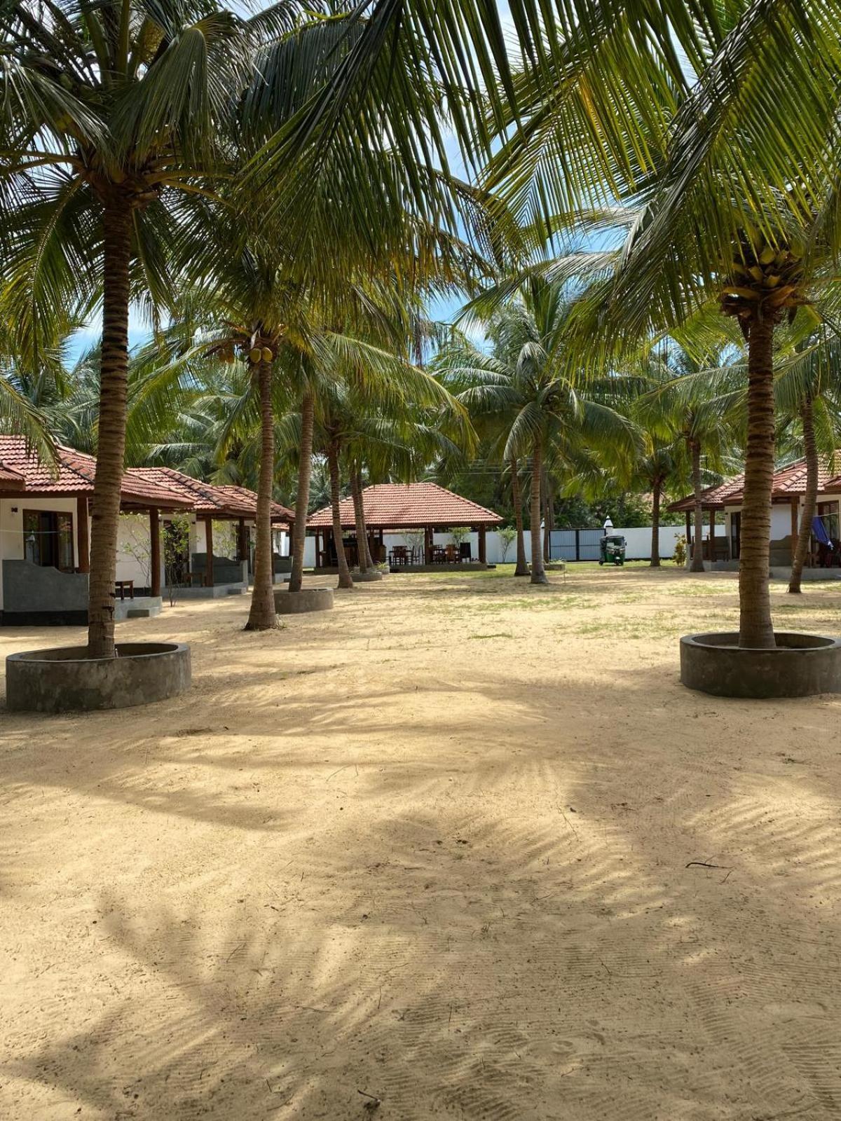 Sea Sand Resort Kalpitiya Esterno foto